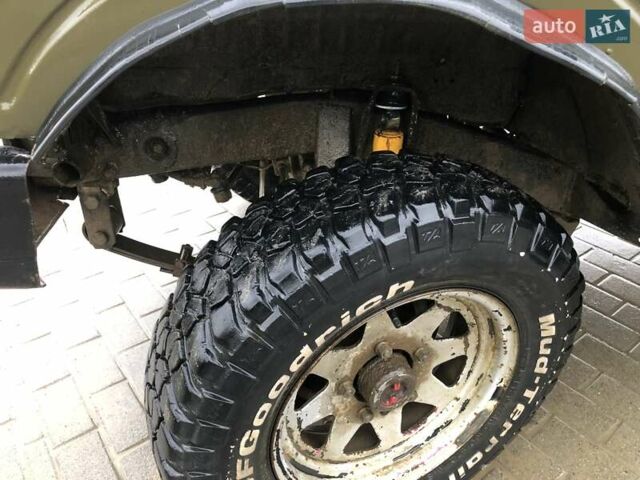 Зелений Сузукі Самурай, об'ємом двигуна 1 л та пробігом 154 тис. км за 5100 $, фото 6 на Automoto.ua