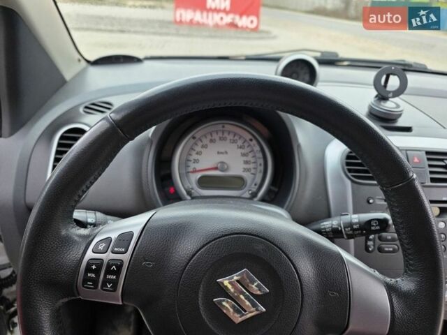 Білий Сузукі Сплеш, об'ємом двигуна 1.2 л та пробігом 135 тис. км за 7900 $, фото 6 на Automoto.ua