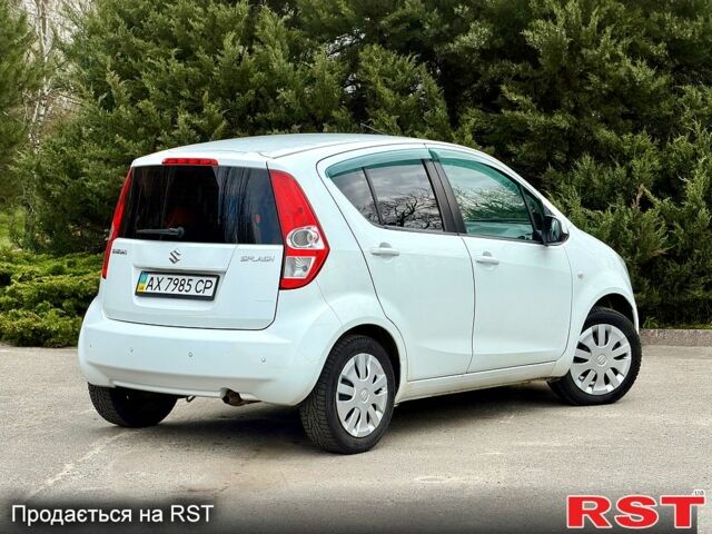 Белый Сузуки Сплеш, объемом двигателя 1.2 л и пробегом 0 тыс. км за 6800 $, фото 2 на Automoto.ua