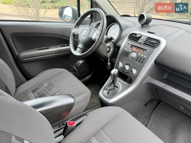 Білий Сузукі Сплеш, об'ємом двигуна 1.25 л та пробігом 135 тис. км за 6900 $, фото 18 на Automoto.ua