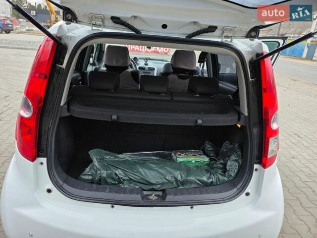 Білий Сузукі Сплеш, об'ємом двигуна 1.2 л та пробігом 135 тис. км за 7900 $, фото 10 на Automoto.ua