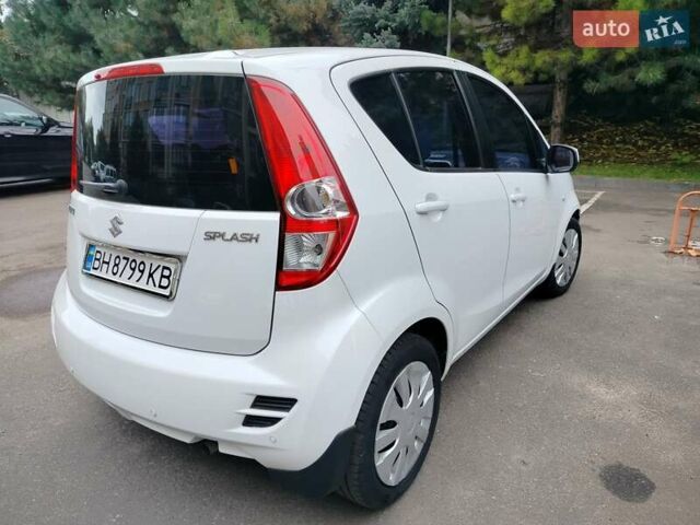 Сузуки Сплеш 2014 в Одессе на Automoto.ua Белый Сузуки Сплеш, объемом двигателя 1.24 л и пробегом 55 тыс. км за 7800 $, фото 4 на Automoto.ua