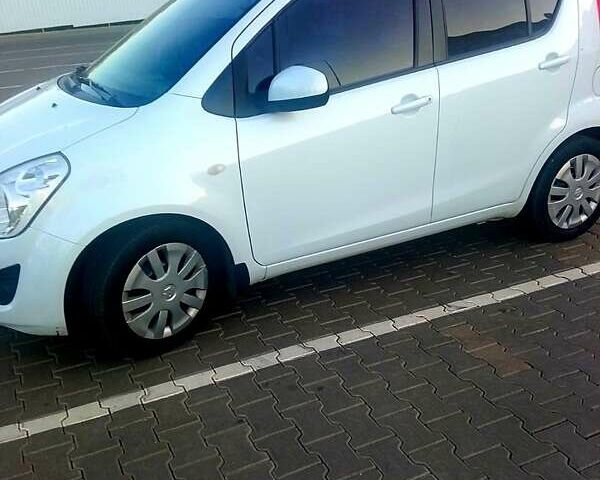 Білий Сузукі Сплеш, об'ємом двигуна 1.2 л та пробігом 55 тис. км за 7500 $, фото 5 на Automoto.ua