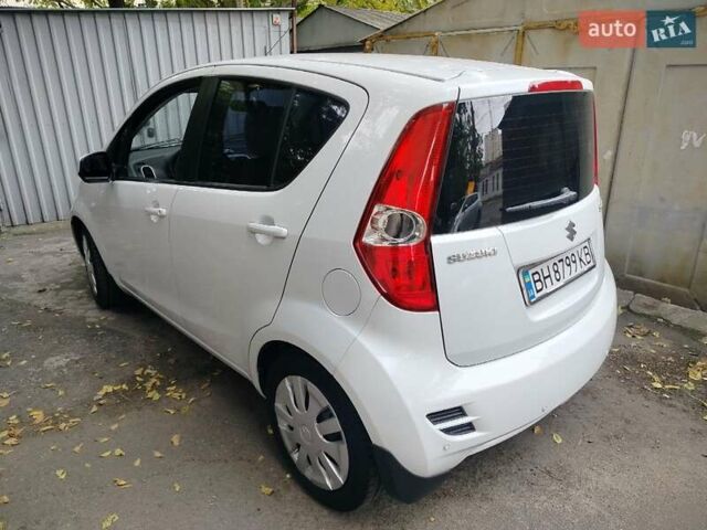 Сузуки Сплеш 2014 в Одессе на Automoto.ua Белый Сузуки Сплеш, объемом двигателя 1.24 л и пробегом 55 тыс. км за 7800 $, фото 14 на Automoto.ua