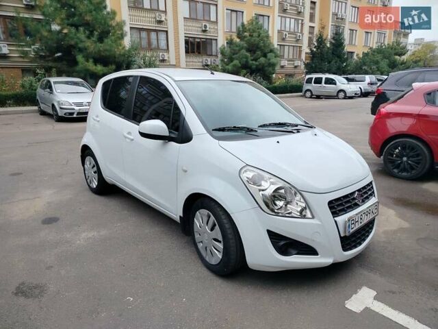 Сузуки Сплеш 2014 в Одессе на Automoto.ua Белый Сузуки Сплеш, объемом двигателя 1.24 л и пробегом 55 тыс. км за 7800 $, фото 9 на Automoto.ua