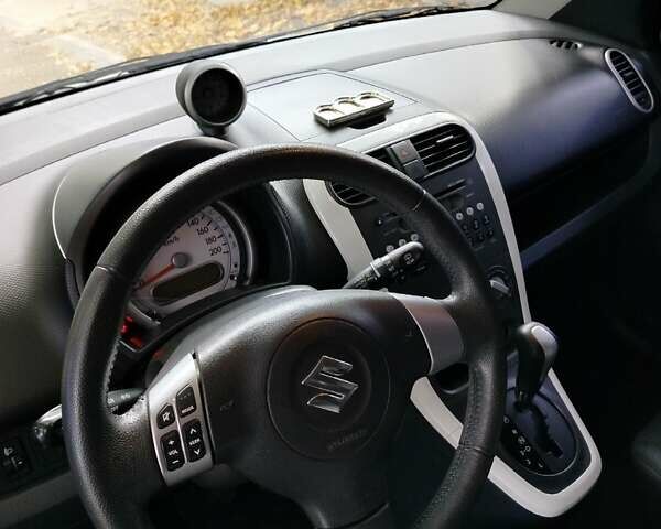 Сузуки Сплеш 2014 в Одессе на Automoto.ua Белый Сузуки Сплеш, объемом двигателя 1.24 л и пробегом 55 тыс. км за 7800 $, фото 21 на Automoto.ua