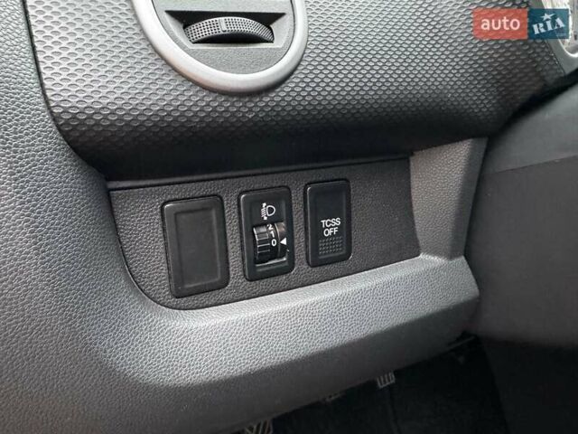 Червоний Сузукі Сплеш, об'ємом двигуна 1 л та пробігом 224 тис. км за 4990 $, фото 30 на Automoto.ua