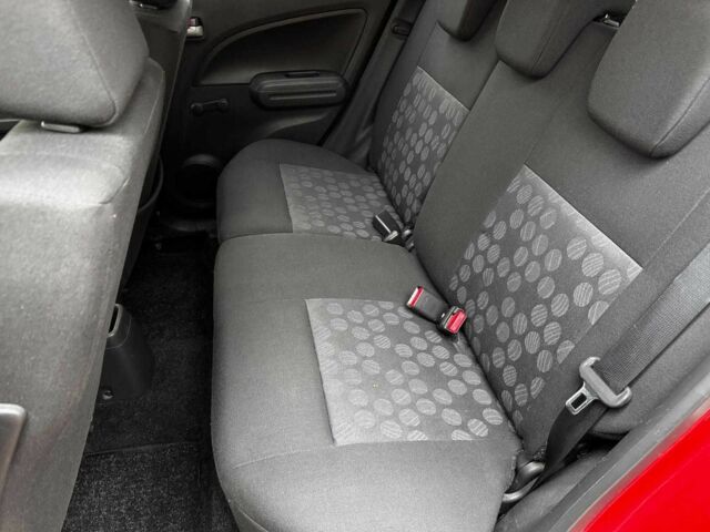 Червоний Сузукі Сплеш, об'ємом двигуна 1 л та пробігом 224 тис. км за 4990 $, фото 22 на Automoto.ua