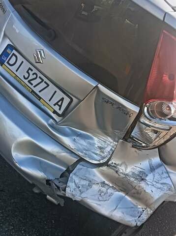 Сузуки Сплеш, объемом двигателя 1 л и пробегом 178 тыс. км за 2000 $, фото 3 на Automoto.ua