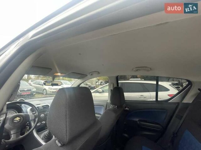 Сузуки Сплеш 2008 в Луцке на Automoto.ua Серый Сузуки Сплеш, объемом двигателя 1 л и пробегом 109 тыс. км за 3800 $, фото 10 на Automoto.ua