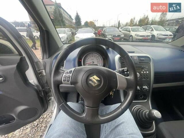 Сузуки Сплеш 2008 в Луцке на Automoto.ua Серый Сузуки Сплеш, объемом двигателя 1 л и пробегом 109 тыс. км за 3800 $, фото 11 на Automoto.ua