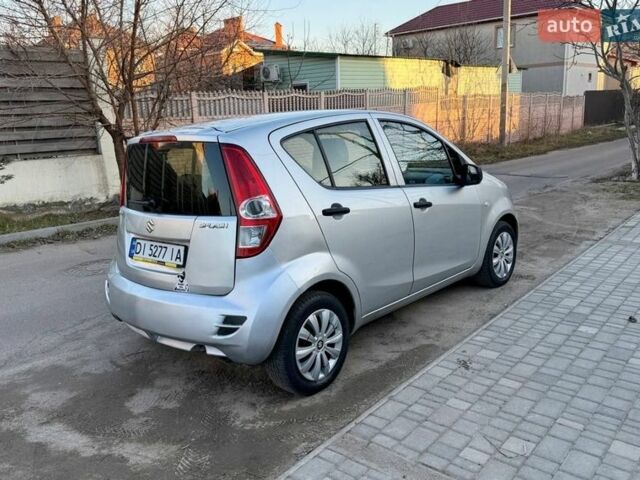 Серый Сузуки Сплеш, объемом двигателя 1 л и пробегом 198 тыс. км за 3600 $, фото 7 на Automoto.ua