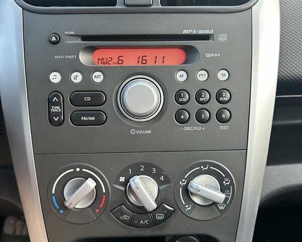 Серый Сузуки Сплеш, объемом двигателя 1.2 л и пробегом 128 тыс. км за 5300 $, фото 8 на Automoto.ua