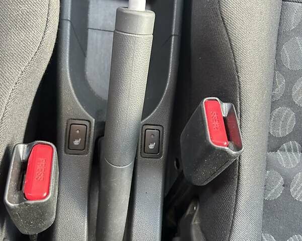 Серый Сузуки Сплеш, объемом двигателя 1.2 л и пробегом 128 тыс. км за 5300 $, фото 5 на Automoto.ua