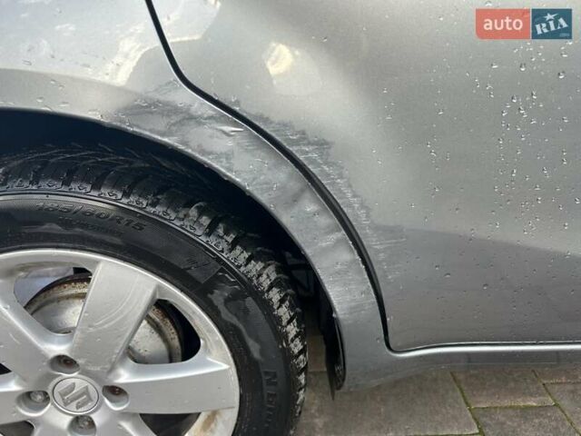 Серый Сузуки Сплеш, объемом двигателя 1.2 л и пробегом 128 тыс. км за 5300 $, фото 4 на Automoto.ua