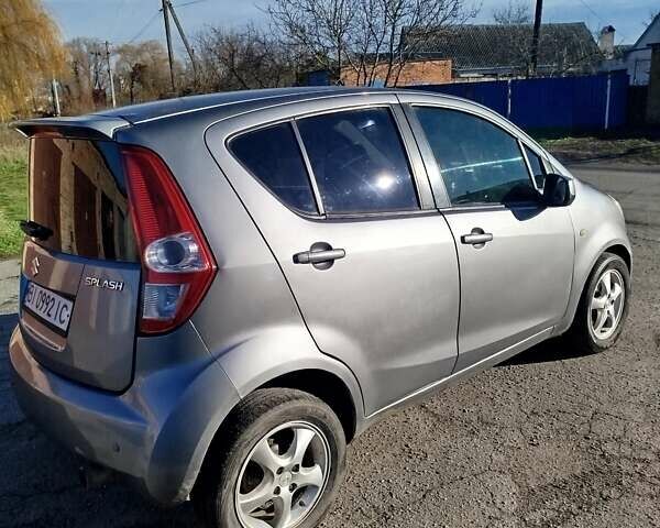 Сірий Сузукі Сплеш, об'ємом двигуна 1 л та пробігом 210 тис. км за 4000 $, фото 2 на Automoto.ua