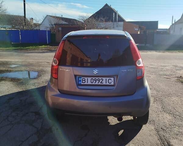 Сірий Сузукі Сплеш, об'ємом двигуна 1 л та пробігом 210 тис. км за 4000 $, фото 3 на Automoto.ua