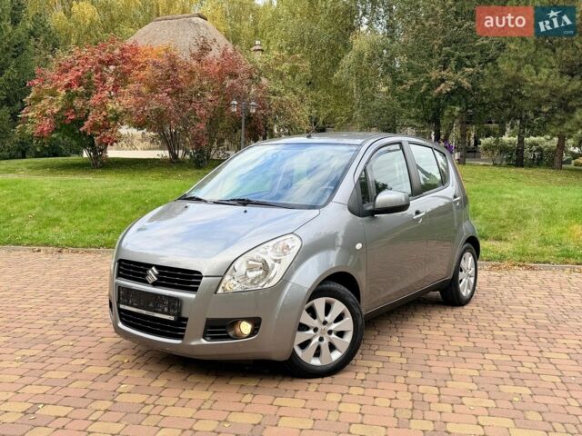 Сірий Сузукі Сплеш, об'ємом двигуна 1.24 л та пробігом 72 тис. км за 5900 $, фото 2 на Automoto.ua