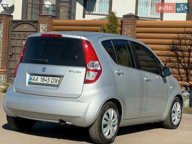 Сірий Сузукі Сплеш, об'ємом двигуна 1.24 л та пробігом 140 тис. км за 8200 $, фото 30 на Automoto.ua
