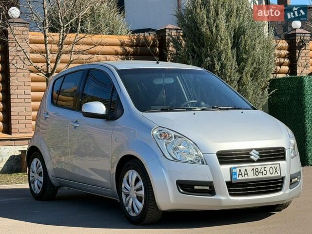 Сірий Сузукі Сплеш, об'ємом двигуна 1.24 л та пробігом 140 тис. км за 8200 $, фото 14 на Automoto.ua