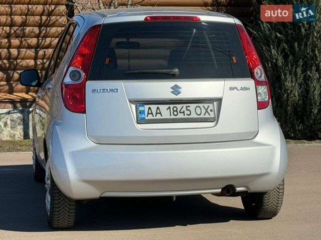 Сірий Сузукі Сплеш, об'ємом двигуна 1.24 л та пробігом 140 тис. км за 8200 $, фото 23 на Automoto.ua