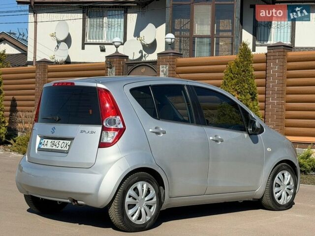Сірий Сузукі Сплеш, об'ємом двигуна 1.24 л та пробігом 140 тис. км за 8200 $, фото 33 на Automoto.ua