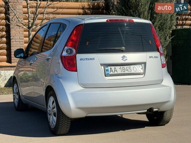 Сірий Сузукі Сплеш, об'ємом двигуна 1.24 л та пробігом 140 тис. км за 8200 $, фото 21 на Automoto.ua