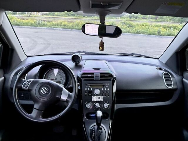 Серый Сузуки Сплеш, объемом двигателя 1.2 л и пробегом 67 тыс. км за 7900 $, фото 12 на Automoto.ua