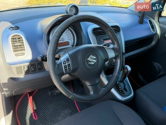 Сірий Сузукі Сплеш, об'ємом двигуна 1.24 л та пробігом 140 тис. км за 8200 $, фото 41 на Automoto.ua