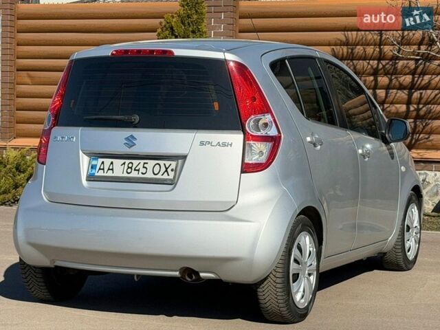 Сірий Сузукі Сплеш, об'ємом двигуна 1.24 л та пробігом 140 тис. км за 8200 $, фото 28 на Automoto.ua