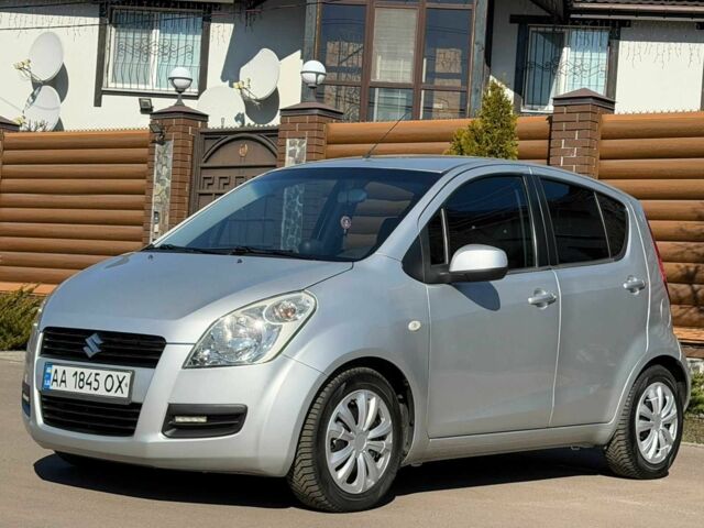 Сірий Сузукі Сплеш, об'ємом двигуна 1.2 л та пробігом 140 тис. км за 8200 $, фото 3 на Automoto.ua
