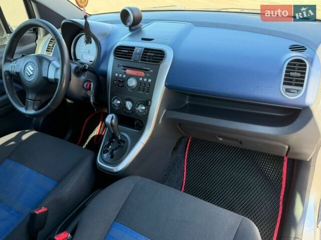 Сірий Сузукі Сплеш, об'ємом двигуна 1.24 л та пробігом 140 тис. км за 8200 $, фото 51 на Automoto.ua