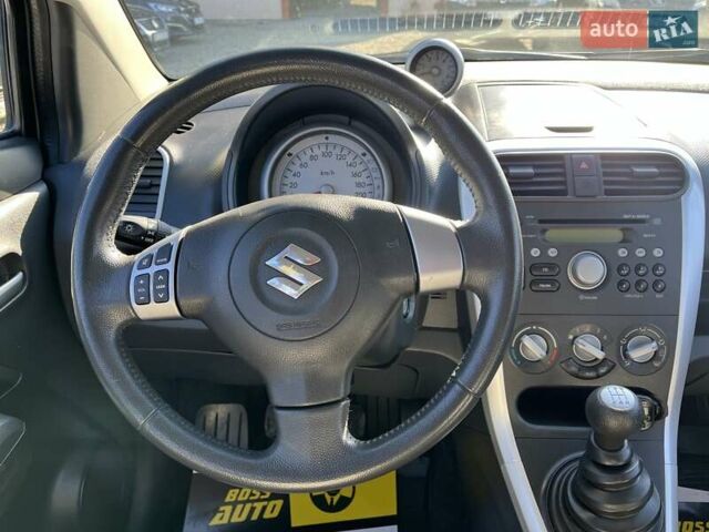 Серый Сузуки Сплеш, объемом двигателя 1.2 л и пробегом 80 тыс. км за 8000 $, фото 18 на Automoto.ua