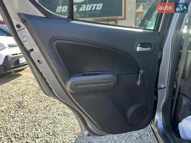 Серый Сузуки Сплеш, объемом двигателя 1.2 л и пробегом 80 тыс. км за 8000 $, фото 15 на Automoto.ua