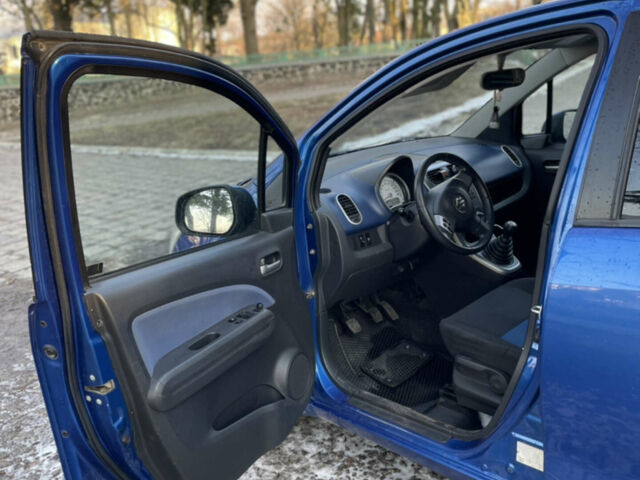 Синій Сузукі Сплеш, об'ємом двигуна 1 л та пробігом 250 тис. км за 3300 $, фото 17 на Automoto.ua