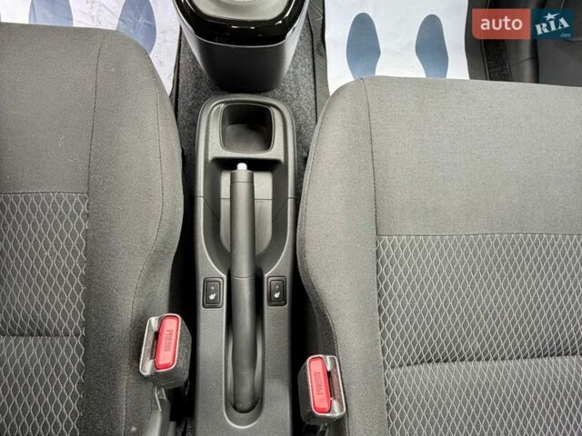 Синий Сузуки Сплеш, объемом двигателя 1.24 л и пробегом 66 тыс. км за 11000 $, фото 21 на Automoto.ua