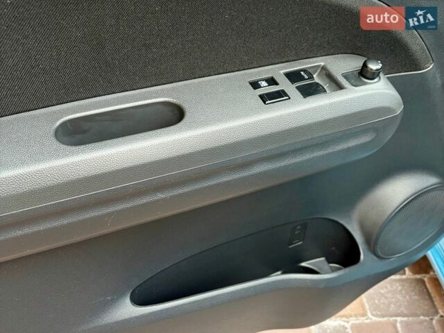 Синий Сузуки Сплеш, объемом двигателя 1.24 л и пробегом 66 тыс. км за 11000 $, фото 28 на Automoto.ua