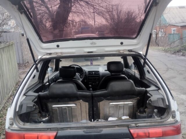 Белый Сузуки Свифт, объемом двигателя 1.3 л и пробегом 21 тыс. км за 500 $, фото 7 на Automoto.ua