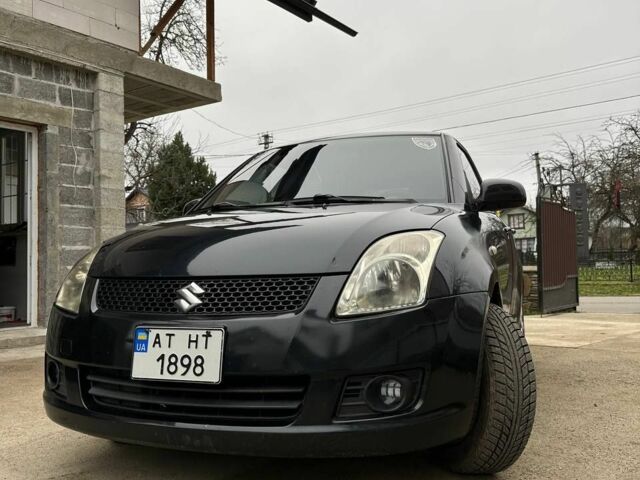 Белый Сузуки Свифт, объемом двигателя 1.3 л и пробегом 275 тыс. км за 5500 $, фото 4 на Automoto.ua