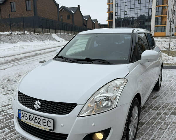 Белый Сузуки Свифт, объемом двигателя 1.24 л и пробегом 90 тыс. км за 9150 $, фото 7 на Automoto.ua