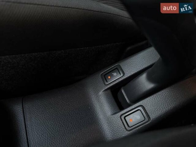 Білий Сузукі Свифт, об'ємом двигуна 1.25 л та пробігом 223 тис. км за 6700 $, фото 14 на Automoto.ua