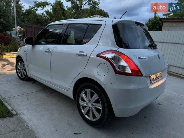 Білий Сузукі Свифт, об'ємом двигуна 1.25 л та пробігом 223 тис. км за 6700 $, фото 1 на Automoto.ua