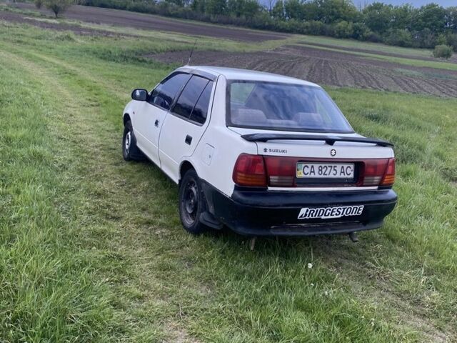 Белый Сузуки Свифт, объемом двигателя 0 л и пробегом 100 тыс. км за 850 $, фото 3 на Automoto.ua