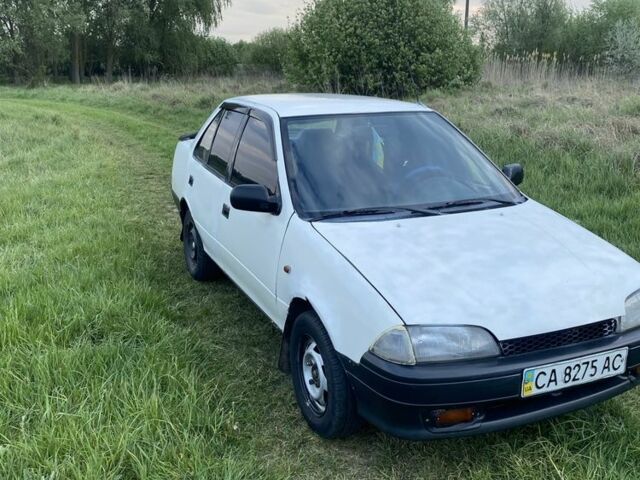 Белый Сузуки Свифт, объемом двигателя 0 л и пробегом 100 тыс. км за 850 $, фото 5 на Automoto.ua