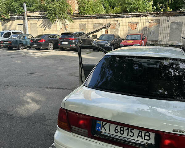 Белый Сузуки Свифт, объемом двигателя 1.3 л и пробегом 236 тыс. км за 2100 $, фото 4 на Automoto.ua