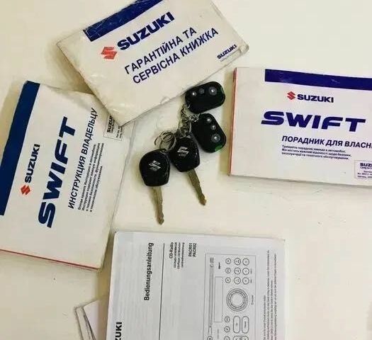 Чорний Сузукі Свифт, об'ємом двигуна 1.3 л та пробігом 310 тис. км за 4750 $, фото 11 на Automoto.ua