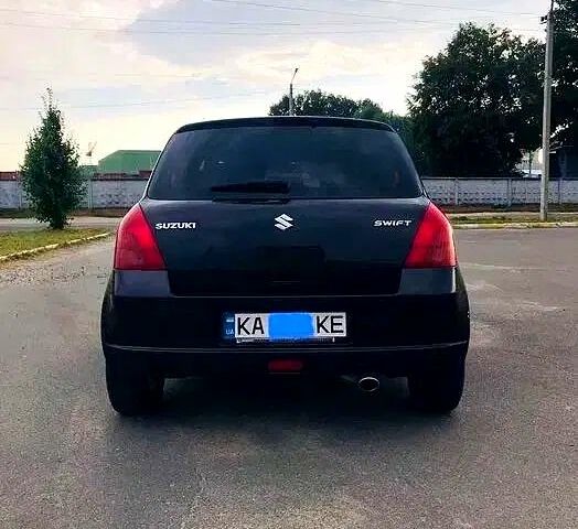 Чорний Сузукі Свифт, об'ємом двигуна 1.3 л та пробігом 310 тис. км за 4800 $, фото 11 на Automoto.ua
