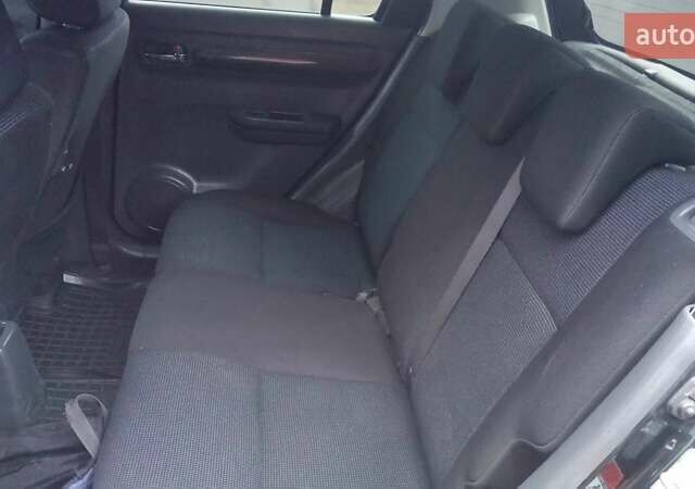 Черный Сузуки Свифт, объемом двигателя 1.49 л и пробегом 146 тыс. км за 5000 $, фото 11 на Automoto.ua