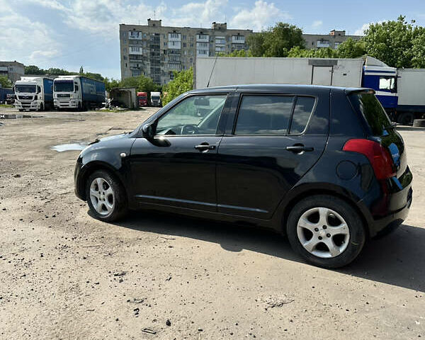 Чорний Сузукі Свифт, об'ємом двигуна 1.33 л та пробігом 229 тис. км за 3799 $, фото 9 на Automoto.ua