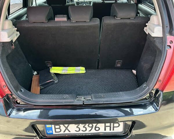 Чорний Сузукі Свифт, об'ємом двигуна 1.33 л та пробігом 229 тис. км за 3799 $, фото 21 на Automoto.ua